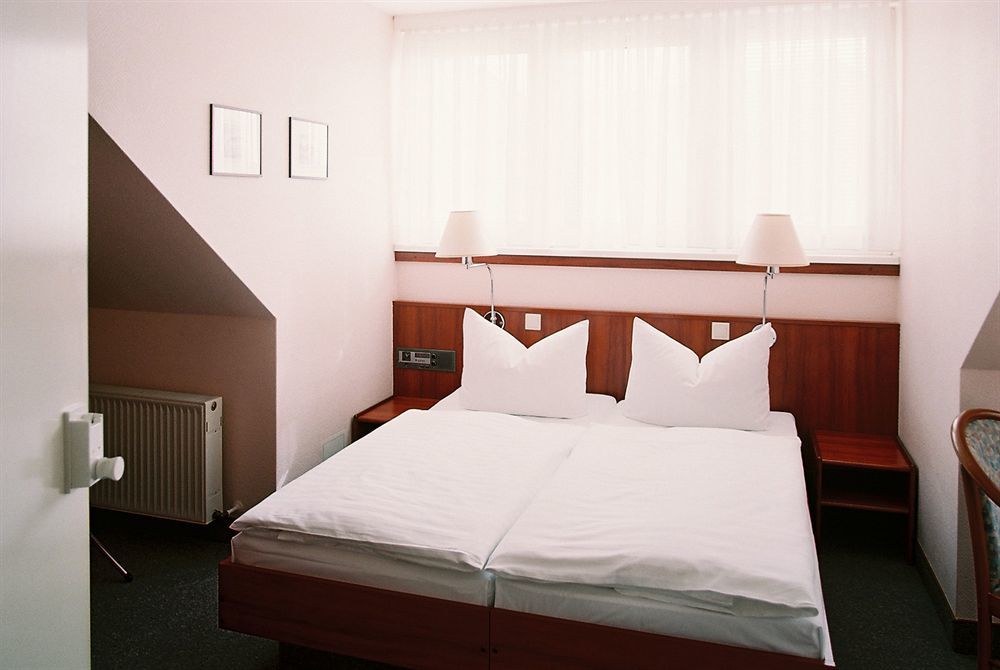 Hotel Kastanienhof Berlin Ngoại thất bức ảnh