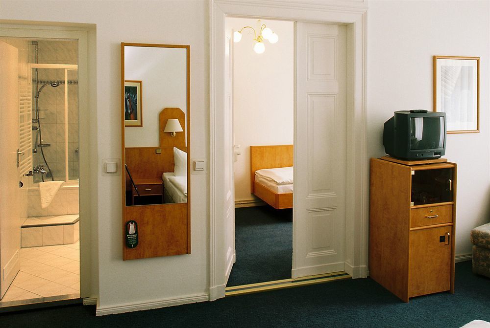 Hotel Kastanienhof Berlin Ngoại thất bức ảnh